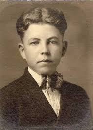 Dwight L. Mutchler (1912-2006)