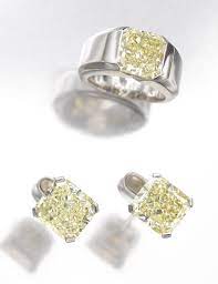 I Love The Setting Of This Ring But Apparently It S A Man S Ring Graff Lot Sotheby S Mens Engagement Rings Diamond Mens Gemstone Rings Rings For Men