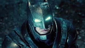 George clooney took over the role of batman in the critically maligned batman & robin (1997) after the release of batman forever , warner bros. Justice League George Clooney Warnte Ben Affleck Vor Batman