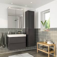 Comment choisir une salle d'eau grise ? Godmorgon Braviken Mobilier Salle De Bain 5 Pieces Brillant Gris Mitigeur Lavabo Brogrund Ikea