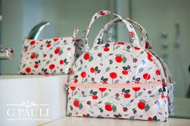 Mix & match taschen nähen super easy15,99 eur inkl. Rosige Zeiten Kosmetiktasche Und Kulturtasche Aus Beschichteter Baumwolle Selber Nahen C Pauli Nature Blog