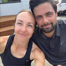 To vaccinate or not to vaccinate