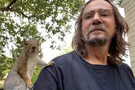 tRump looks feeble & decrepit. UNFIT...