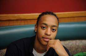 Is there any trace of tionda and diamond? Washington Girls Basketball Star Is Sister Of Missing Chicago Girls Chicago Public League Nwitimes Com