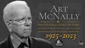 Art McNally, the only official in the Pro Football Hall of Fame and father  of modern officiating, dies at 97