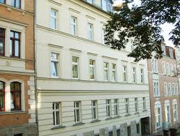 „du wohnst aber doch in einem plattenbau, antworte ich, dass ich in meiner wohnung der glücklichste mensch bin. 3 Raumwohnung Innenstadtnahe Zeitz Hausverwaltung Hollger