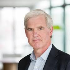 𝗗𝗶𝘁 𝗶𝘀 𝗱𝗲 𝘄𝗶𝗻𝗻𝗮𝗮𝗿 𝘃𝗮𝗻 𝗼𝗻𝘇𝗲 𝗷𝗮𝗮𝗿𝗹𝗶𝗷𝗸𝘀𝗲  𝗶𝗻𝘁𝗲𝗿𝗻𝗲 𝘃𝗲𝗶𝗹𝗶𝗴𝗵𝗲𝗶𝗱𝘀𝗽𝗿𝗶𝗷𝘀 (𝗛𝗦𝗘 𝗔𝘄𝗮𝗿𝗱) Ton  Loeffen, uitvoerder bij Enexis, is de winnaar van de…