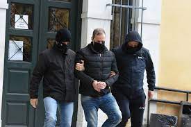 Η σοφία ευτυχιάδου γράφει για τις συνταρακτικές εξελίξεις, με. Dhmhtrhs Lignadhs To Mega Stis Geitonies Poy Syxnaze O Skhno8eths Eidhseis Nea To Bhma Online