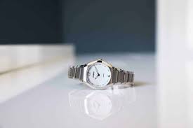 Extra 30 points per dollar for loyallists. A Good Quality Watch The Six Characteristics You Should Know