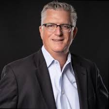 We want to congratulate Amy Law, Regional Director-Community Management,  who celebrated 20 years with Southern Land Company in August. As one of the  earliest hires at Westhaven, our award-winning…