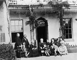 Victor Hugo En Famille A Hauteville House Juliette Drouet Victor Hugo Poetes