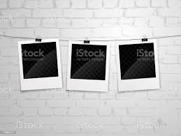 Vetores De Bg Polaroid Da Parede E Mais Imagens De Moldura De Quadro Equipamento De Arte E Artesanato Istock