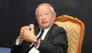 نعى عدد من نجوم الفن في مصر والوطن العربي، والد رجل الأعمال المصري نجيب ساويرس، الذي وافته المنية صباح اليوم عن عمر ناهز الـ 91 عاماً. Ø£Ù†Ø³ÙŠ Ø³Ø§ÙˆÙŠØ±Ø³ Ù‚ØµØ© Ø£Ø¬Ù…Ù„ ØµÙÙ‚Ø© ÙˆØ£ÙØ¶Ù„ Ø§Ø³ØªØ«Ù…Ø§Ø± ÙÙŠ Ø­ÙŠØ§ØªÙ‡