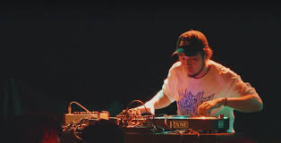 Bildergebnis für dj sniff