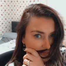 Miriam Lowes (@MLowes)