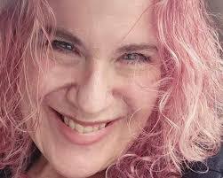 Lori Pelham's Instagram, Twitter & Facebook