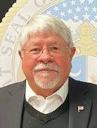 Ed Clausen's Instagram, Twitter & Facebook