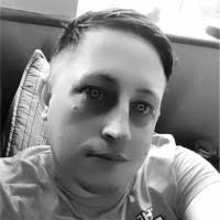 40+ "Neil Hooper" profiles