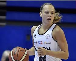 Sporza volgt de belgian cats, de nationale vrouwenploeg basketbal, op het ek basketbal en de olympische spelen. Basket Julie Allemand Prolonge A Lyon Rtc Tele Liege