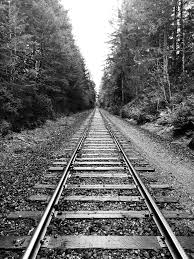 Black And White Background Landscape 40 Stunning Black And White Iphone Wallpaper Backgrounds For Free In 2020 Black And White Wallpaper Iphone Wallpaper Backgrounds Railroad Tracks