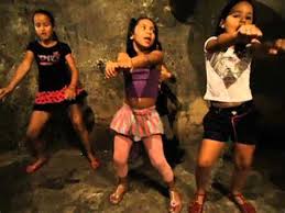 0 contributions in the last year. Nina Dancando Crianca Dancando Funk 2013 Youtube Educando A Nina La Nueva Comedia De Telefe Y Underground Protagonizada Por Griselda Siciliani Quien Realizara Dos Papeles