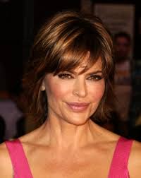Lisa rinna is always having fabulous short hair with extraordinary bangs. 30 Spectacular Lisa Rinna Hairstyles