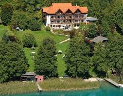 Die gemütliche pension elisabeth befindet sich in einer idyllischen lage zwischen dem seitenarm des millstätter sees und einer wunderschönen parkanlage. Unterkunfte Am Faaker See