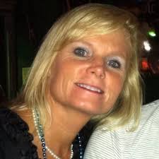 leslie molnar (@lmolnar1)