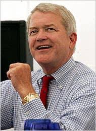 G.O.P. Aides Knew in Late '05 of E-Mail