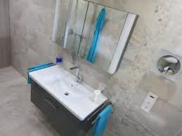 Tolles Bad Bis Zur Decke Gefliest Badezimmer Fliesen Fliesen Kleines Badezimmer