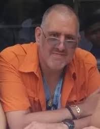 Kim Riccardi's Instagram, Twitter & Facebook