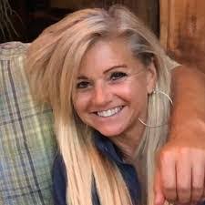 Jennifer Heldt's Instagram, Twitter & Facebook