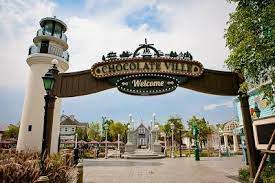 Find out how to get there, best time to visit, best food to eat, and the the wife and i decided to visit chocolate ville during our holiday in bangkok because we had seen many pretty pictures of this place online, and were curious. How To Get To Chocolate Ville From On Nut Bts Station Mona G9a