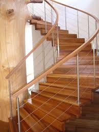 Drahtseil Und Holzhandlauf Holzhandllauf Handlauf Treppe Einrichten Wohnen Basteln Holz Treppengelander Holzh In 2020 Handlauf Treppe Treppe Holz Handlauf Holz