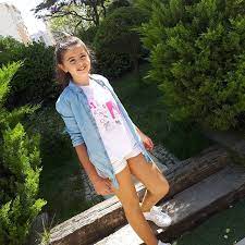 Başak burcu olan oyuncu 1.38 boyundadır. Bizim Hikaye Dizisi Kiraz In Zeynep Selimoglu Burcu Nedir Okunakli Biyografi Merkezi
