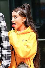 15.11.2018 · ariana grande got a dramatic new haircut. 25 Best Ariana Grande Hairstyles Ariana Grande Hair Ideas And Colors