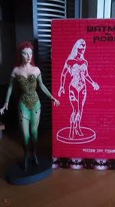 Pamela lillian isley, phd) (/ ˈ aɪ z l i /) is a fictional supervillain appearing in comic books published by dc comics, commonly in batman stories. Poison Ivy Uma Thurman Batman Amp Robin Statue Wb Store Movie Statue Maquette Bust 1731847811