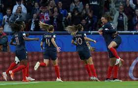 Le narbonne handball a réussi un énorme défi, celui de faire se produire une. France Allemagne Les Bleues Seront Soutenues Finalement Par 5 000 Personnes A Strasbourg