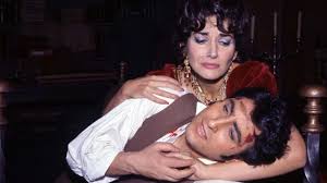Maria callas (official facebook page). Zoom Maria Callas Legendare Schlankheitskur Vom Moppel Zur Gazelle Klassik Entdecken Br Klassik Bayerischer Rundfunk