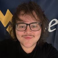 200+ "Connard" profiles