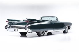 Eldorado, coupe deville, deville, fleetwood, series 62, 62, seville, allante, sedan deville, brougham Pin On American Cars