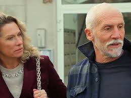 Les mystères de l'amour (spoiler) : Gabriella confronte Audrey, John  démasqué