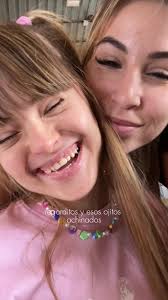 Paula Cisneros De Pequeña