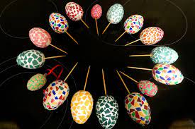 Ostereier ausblasen oder hart kochen? Ostereier Bemalen Und Gestalten Mit Kindern Ich Spring Im Dreieck