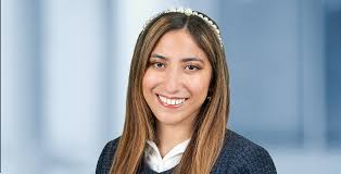 Ileana Polanco's Instagram, Twitter & Facebook