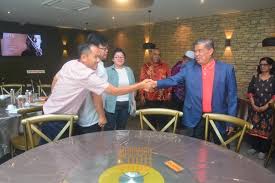 Venture to komtar and gurney drive—just a couple of the popular sights around permatang pauh. Mohamad Sabu No Twitter Minum Petang Bersama Keluarga Amanah Cawangan Bukit Mertajam Di D Pauh Garden Restaurant Dan Cafe 1618 Jalan Permatang Pauh Taman Pauh Perai Pulau Pinang Amanah Https T Co 2658hjr6ne