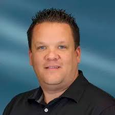 Sara Lemley's Instagram, Twitter & Facebook