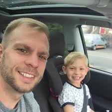 Rob Hare (@RobHare2)