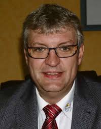 Pictures of Michael Esper