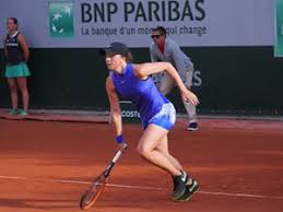 Iga swiatek passed the pressure test, garbine muguruza stayed in the zone and venus williams bravely battled to the finish in women's singles action at melbourne park on wednesday. Roland Garros Swiatek Cwiercfinalistka Rowerek Polki Tenisklub